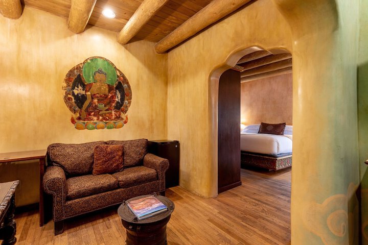 El Monte Sagrado Living Resort & Spa