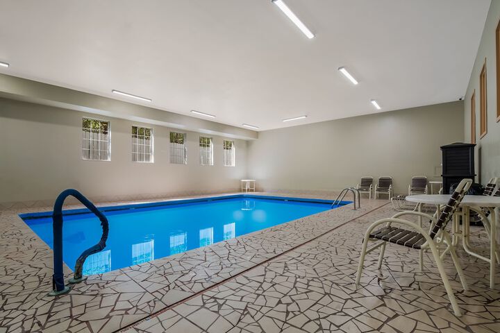 Pool 4 of 36