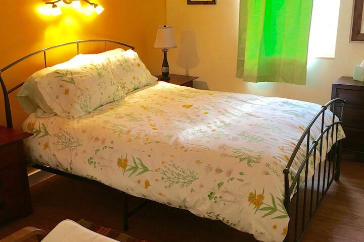 Room 43 of 65