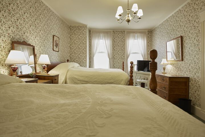 Room 46 of 126