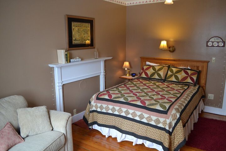 Room 43 of 108