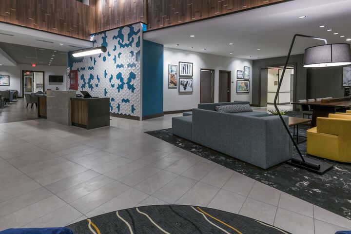 Hyatt Place Marlborough / Apex Center