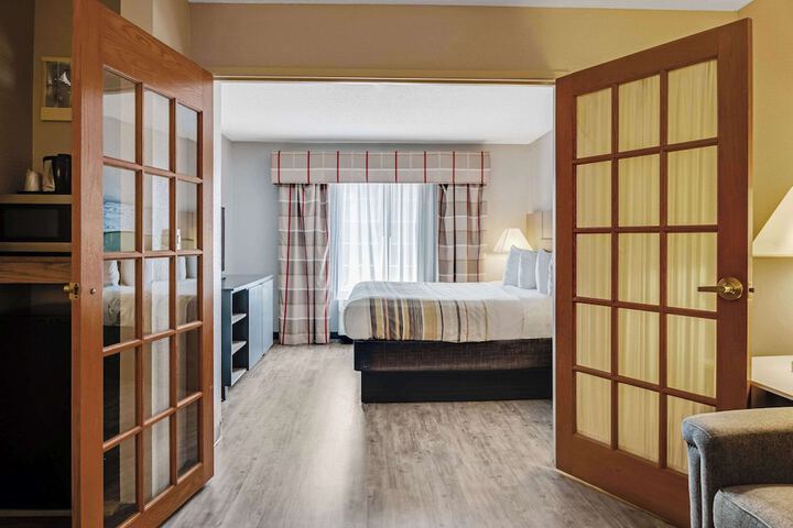 Room 54 of 86