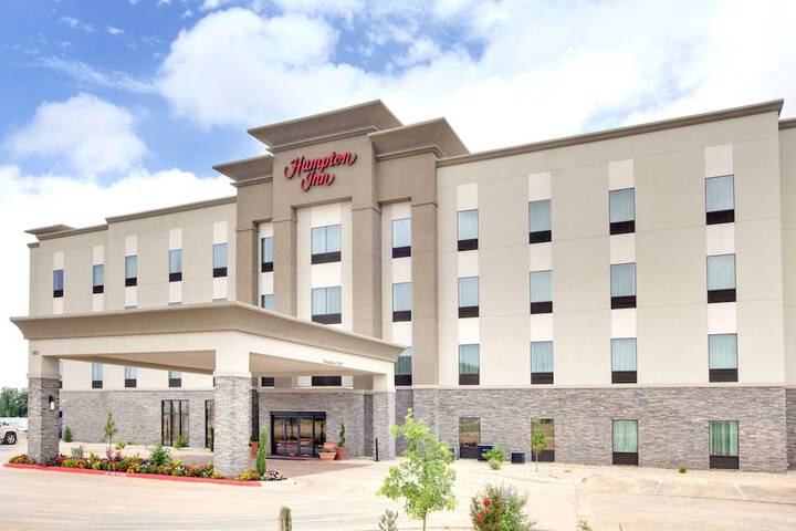 Hotel 3 of 25