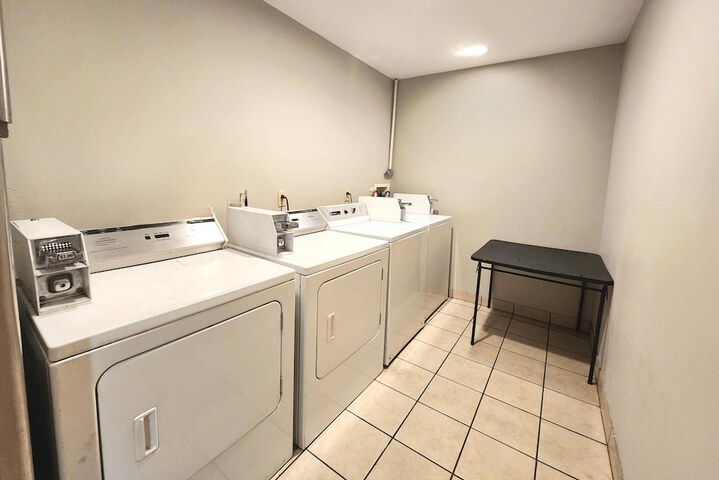Days Inn & Suites by Wyndham Thibodaux