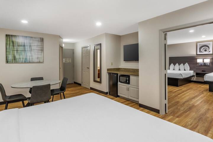 Best Western Mystic Hotel