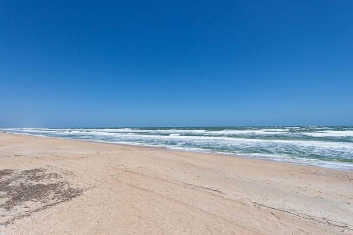 Beach 33 of 37