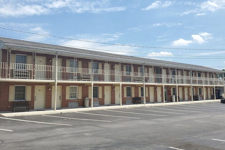Hotel 3 of 51
