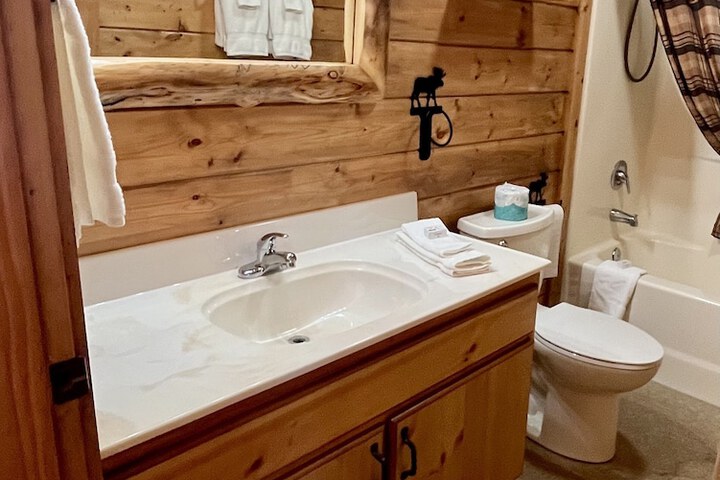 Badlands Frontier Cabins