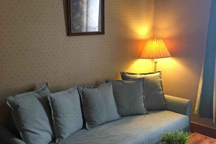 Room 32 of 36