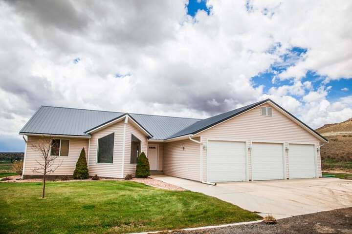 Bryce Country Cabins
