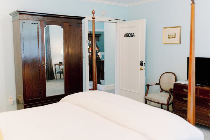 Room 41 of 67
