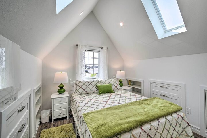 Renovated North Bend Cottage: Near Eateries!