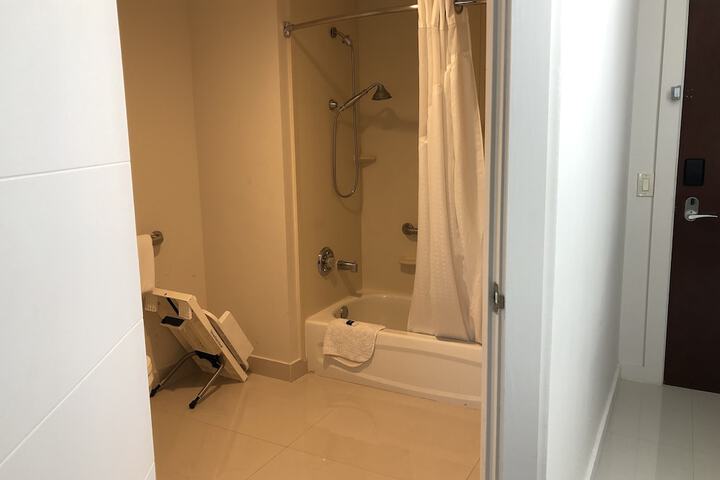 Room 44 of 68