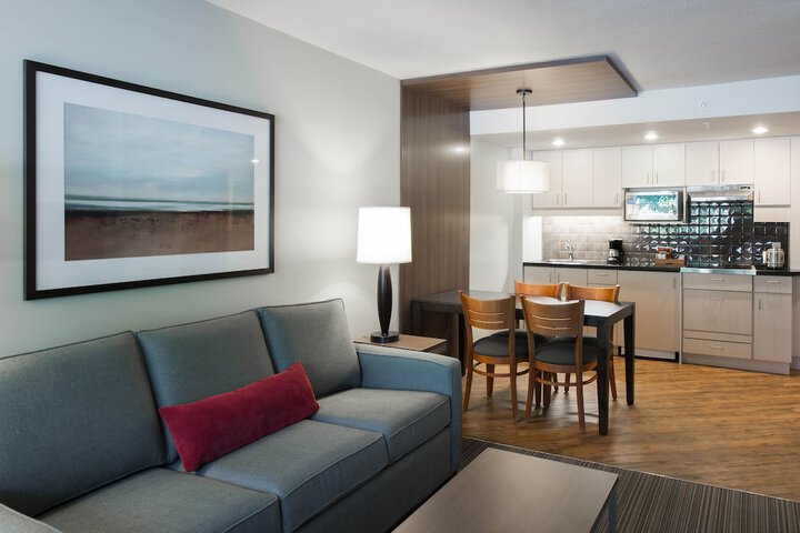 Room 20 of 26