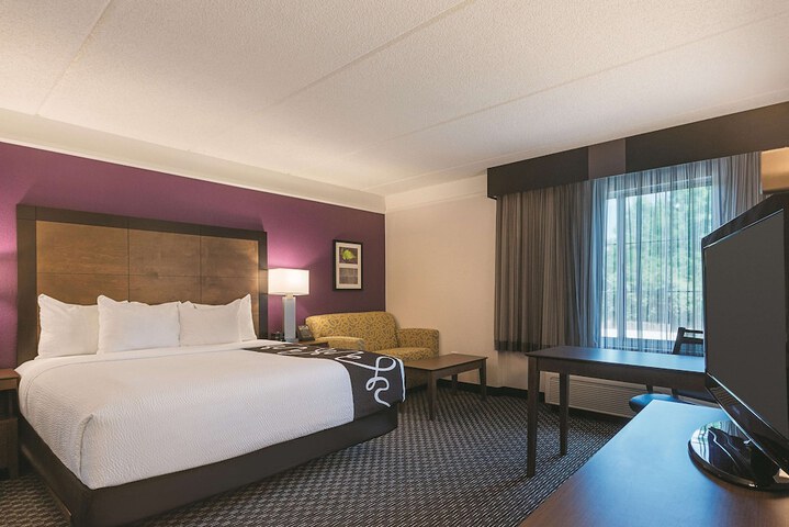Room 21 of 51