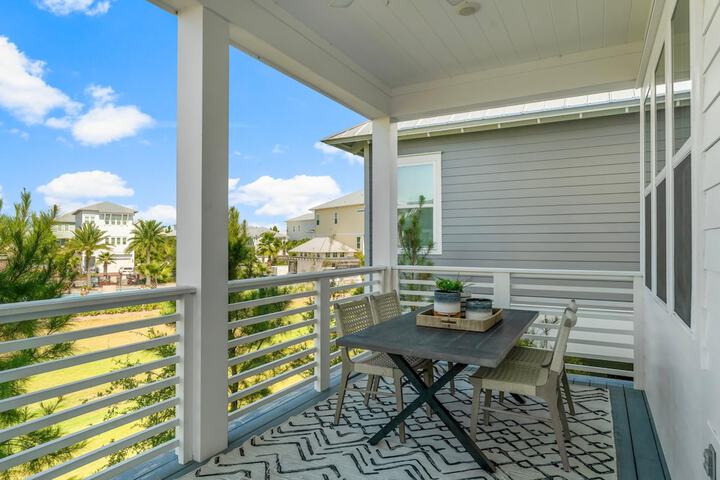 Prominence on 30A by Panhandle Getaways
