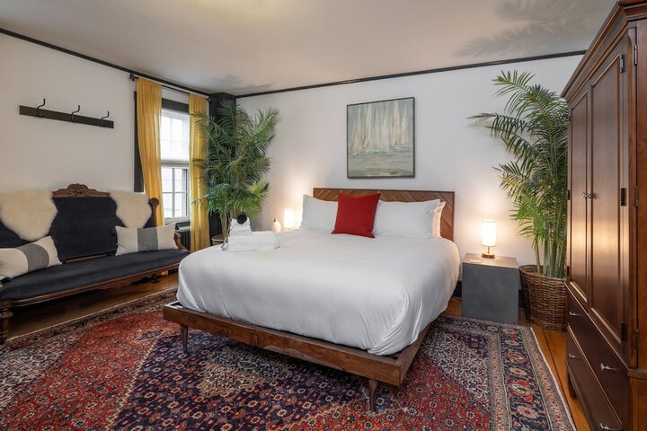 Addison Choate Inn