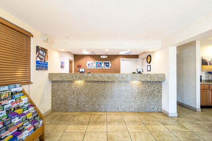 Motel 6 Alsip IL