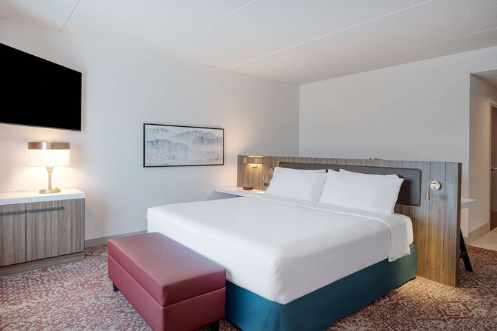 Room 6 of 21