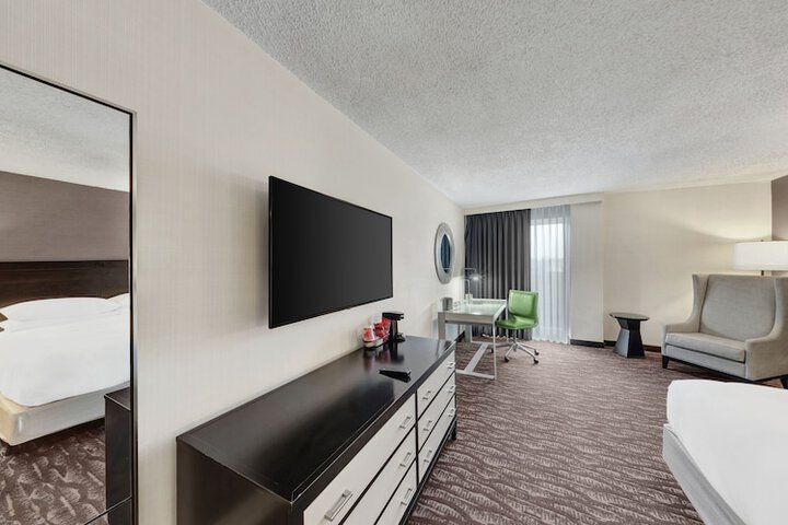 Room 15 of 27