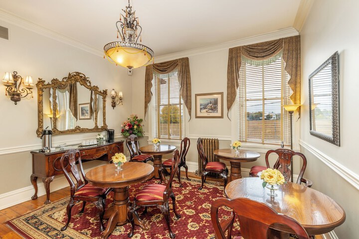 The Londonderry Inn