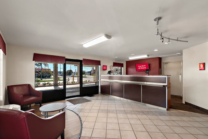 Hotel Interior 10 of 36