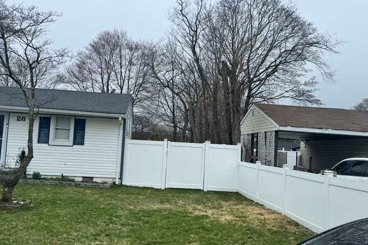 Spacious 3BR Family Home Near Everything