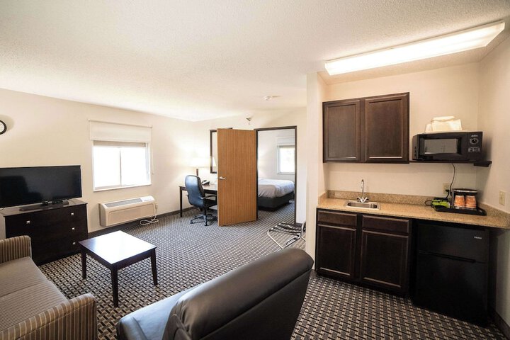 Room 11 of 74