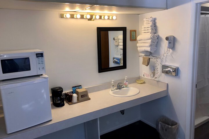 Room 41 of 44