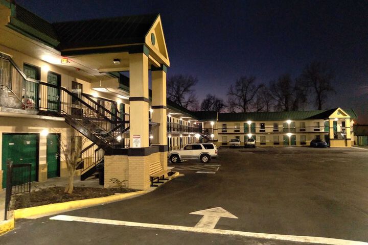 Hotel 4 of 23