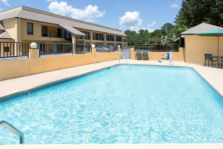 Pool 2 of 16