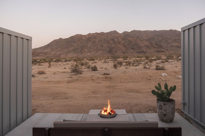 RESET Hotel Joshua Tree National Park Outdoor Collection by Marriott Bonvoy