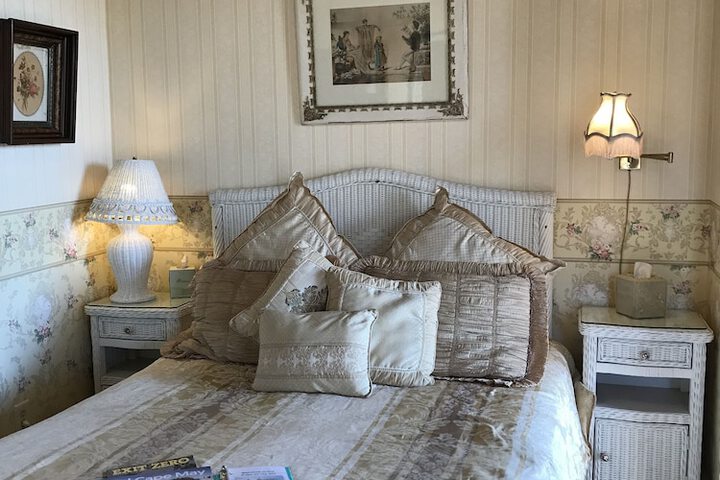 Room 43 of 82