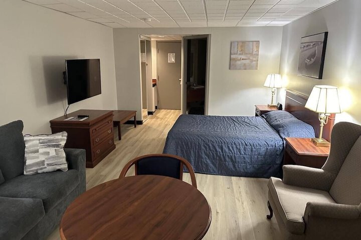 Room 18 of 34