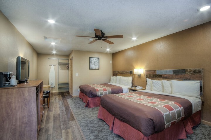 Room 118 of 160