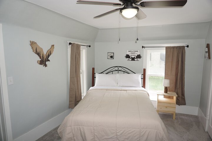 Room 27 of 43
