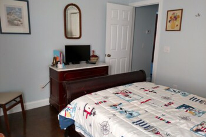 FOUR MILE BED & BREAKFAST