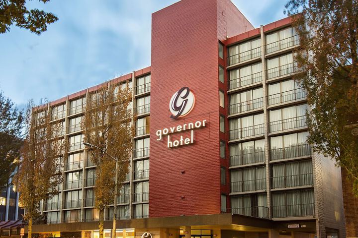 Hotel 12 of 64