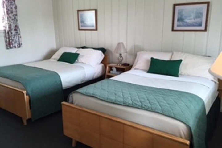 Room 18 of 25