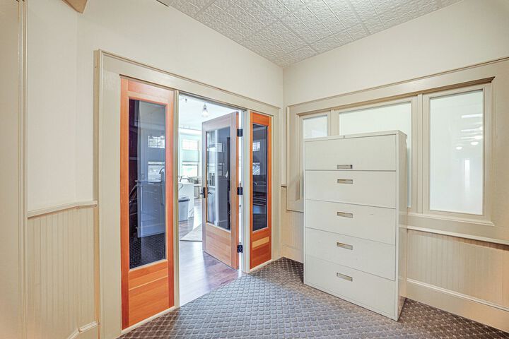 Modern Blaine Condo Rental 1 Mi to Boat Harbor!
