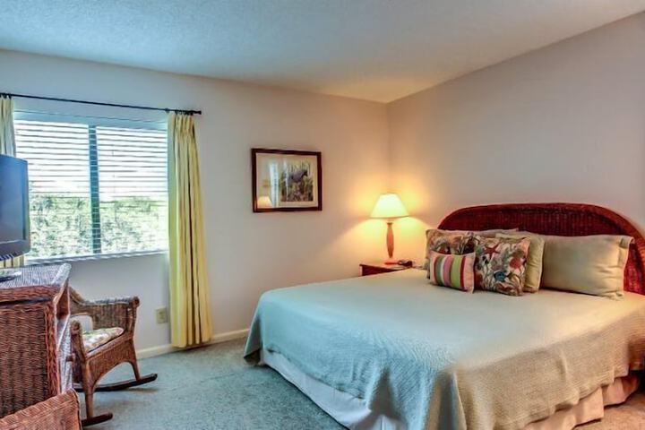 Room 18 of 23