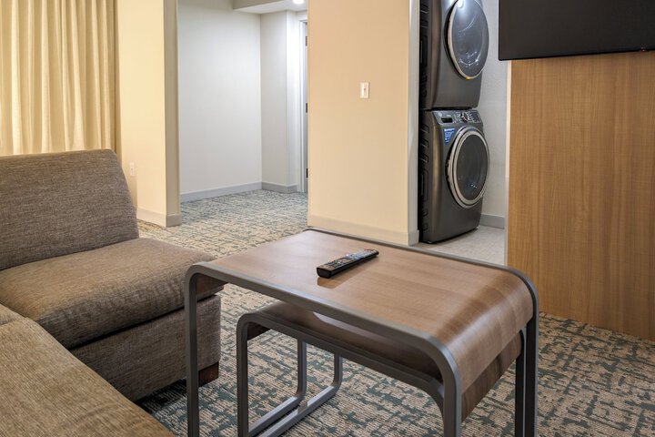 Room 26 of 48