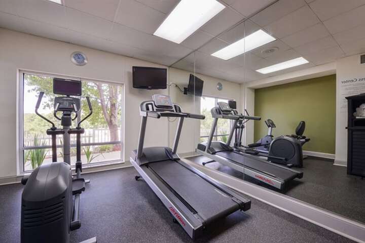 Holiday Inn Express Hotel & Suites Mooresville - Lake Norman by IHG