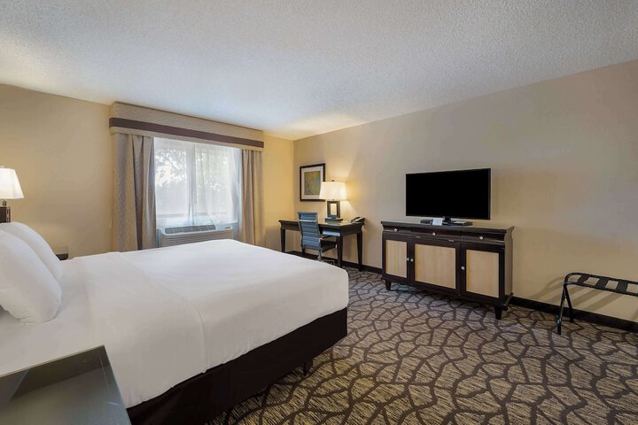 Best Western Detroit Livonia