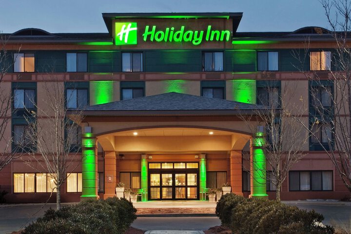 Holiday Inn Manchester Airport by IHG
