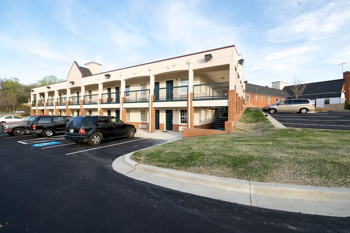 Hotel 5 of 41