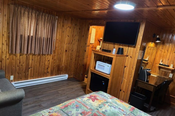 Room 28 of 45