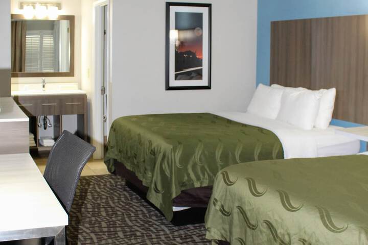 Quality Inn Athens I-65 / Huntsville Area West