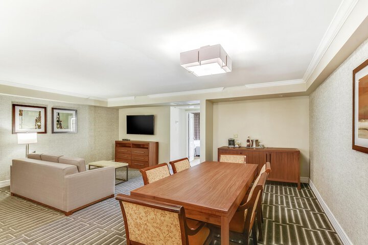Hilton Phoenix Tapatio Cliffs Resort